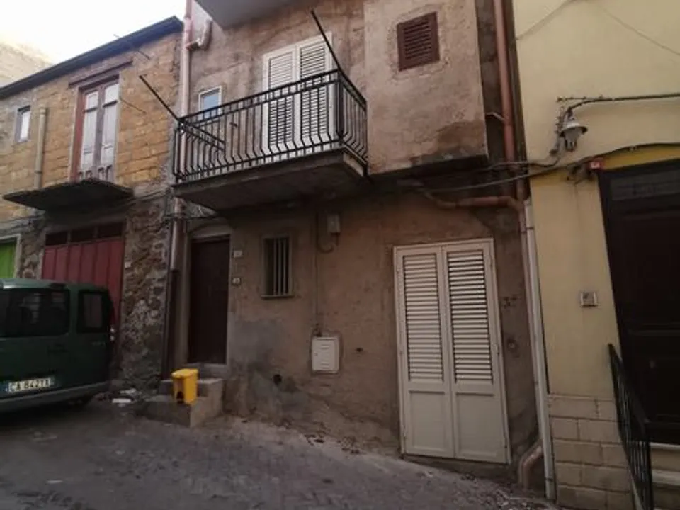 Byhus i Cianciana, Agrigento - foto 1