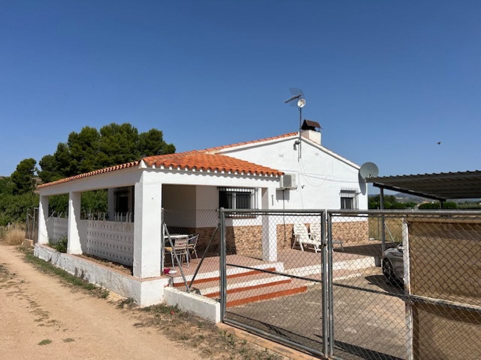 Villa i Ayora, Valencia - foto 1