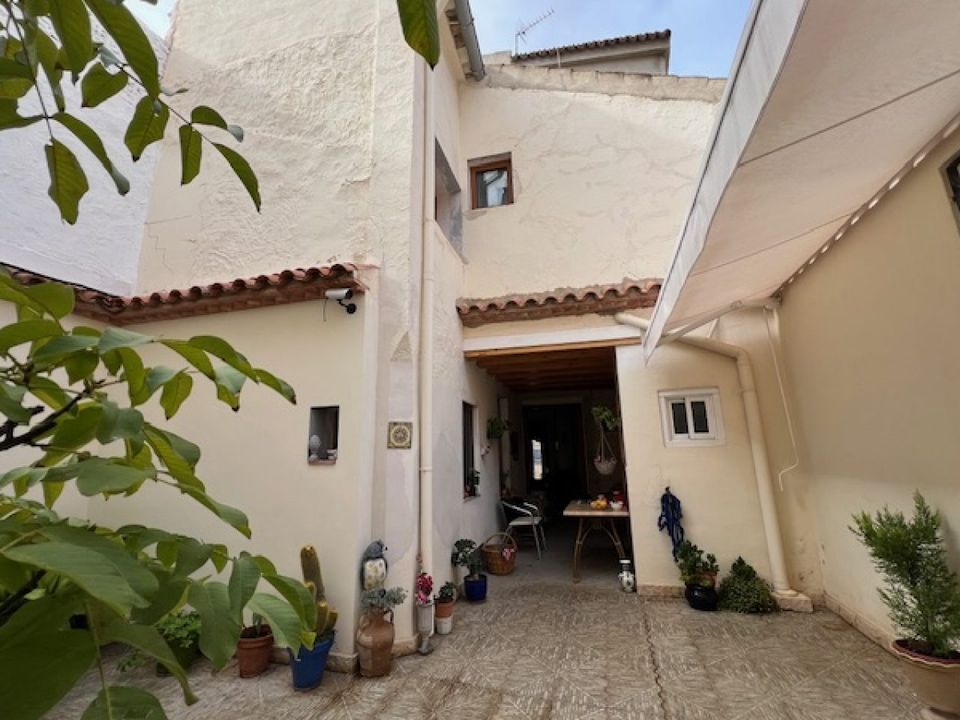 Villa i Ayora, Valencia - foto 1