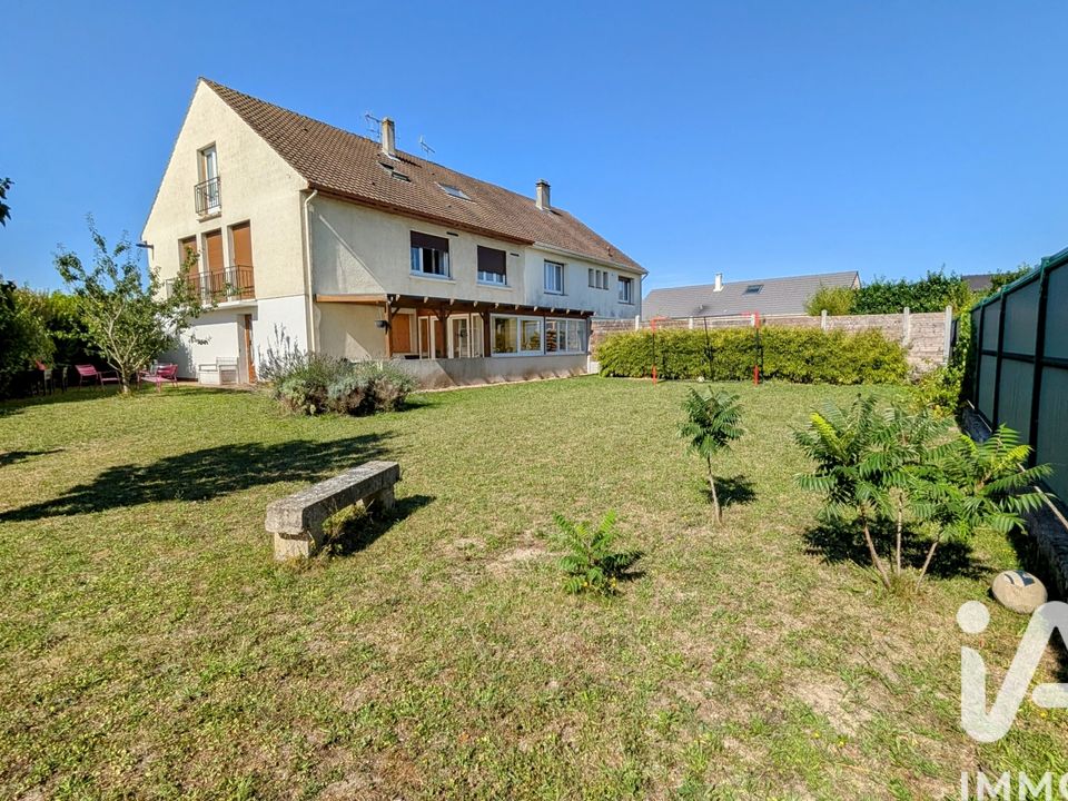Villa a St.-Martin-sur-le-Pré, Marne - foto 1