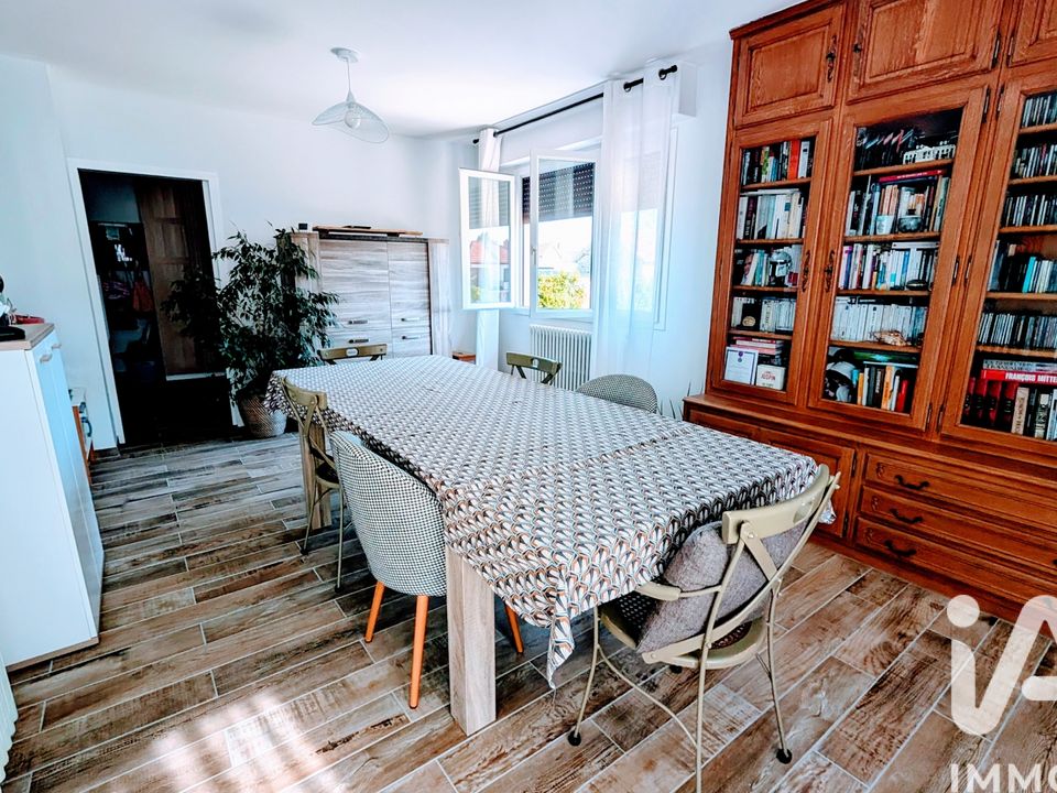 Villa in St.-Martin-sur-le-Pré, Marne - foto 3