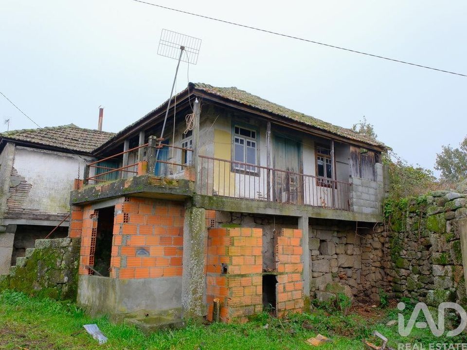 Casa de pueblo en Vouzela, Viseu - foto 1