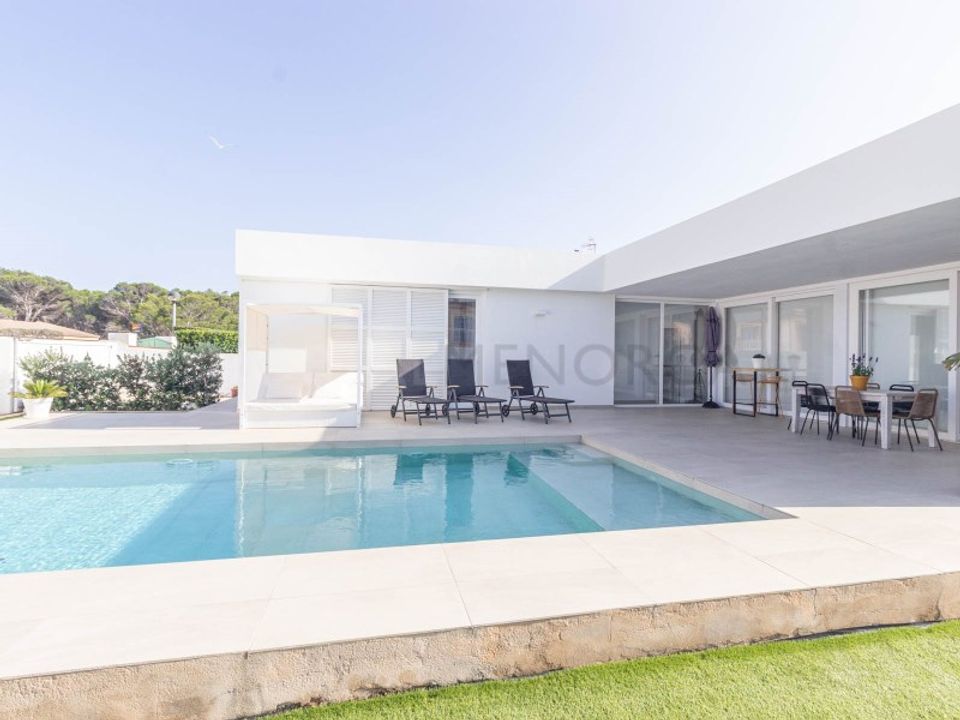 Villa i Cala Blanca, Menorca - foto 1