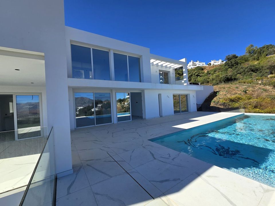 Villa i La Mairena, Malaga - foto 1