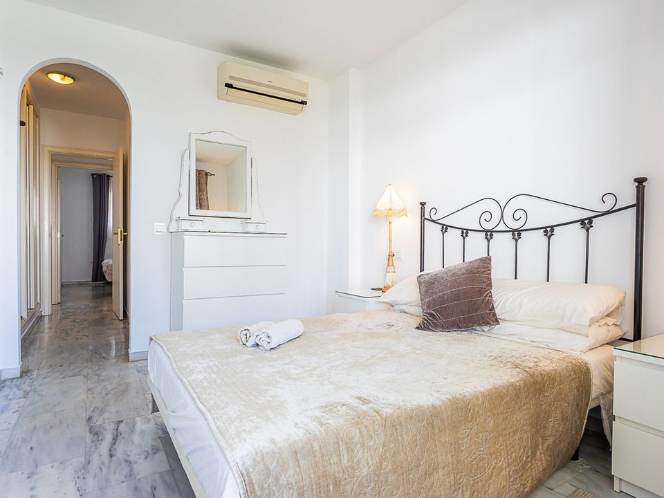 Lejlighed i Calahonda, Malaga - foto 4