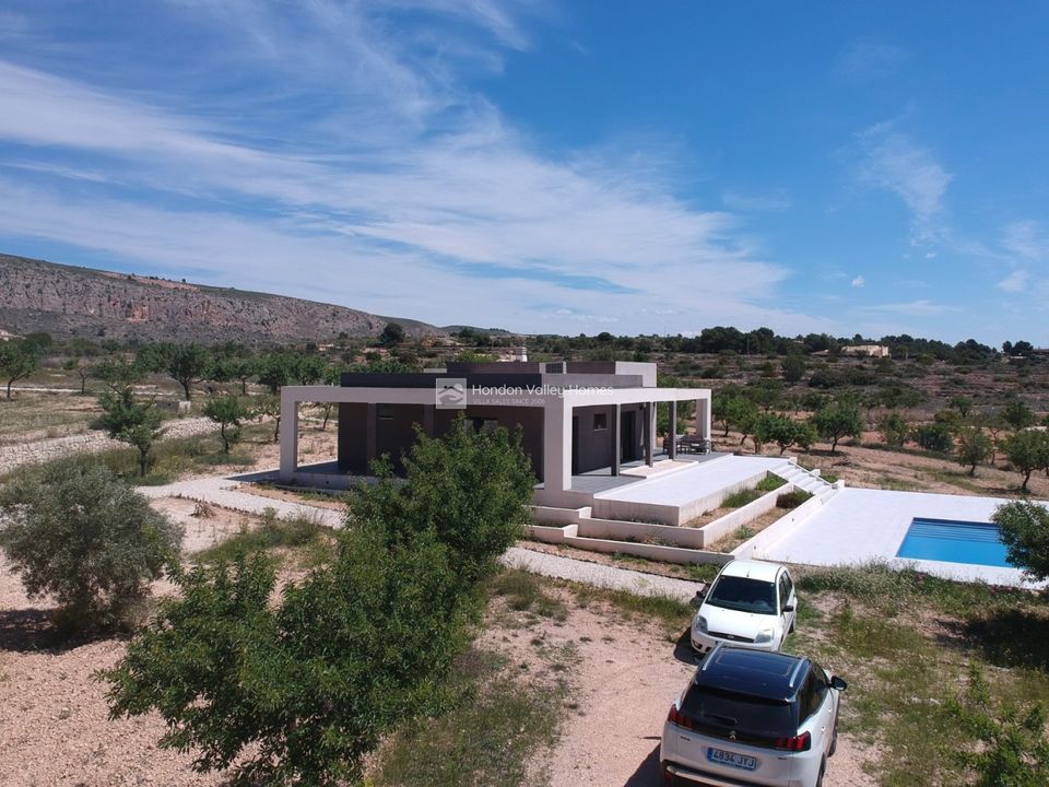 Villa i Hondon De Las Nieves, Alicante - foto 1