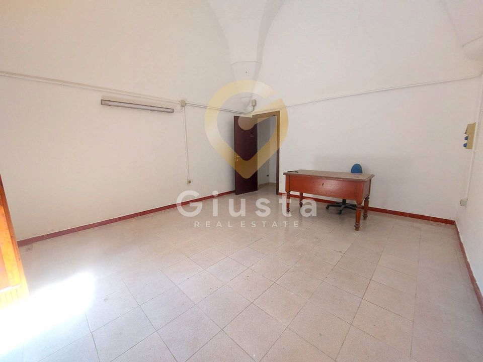 Commercial property in Brindisi, Brindisi - photo 3