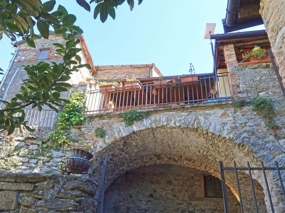 Villa i Comano, Massa and Carrara - foto 1