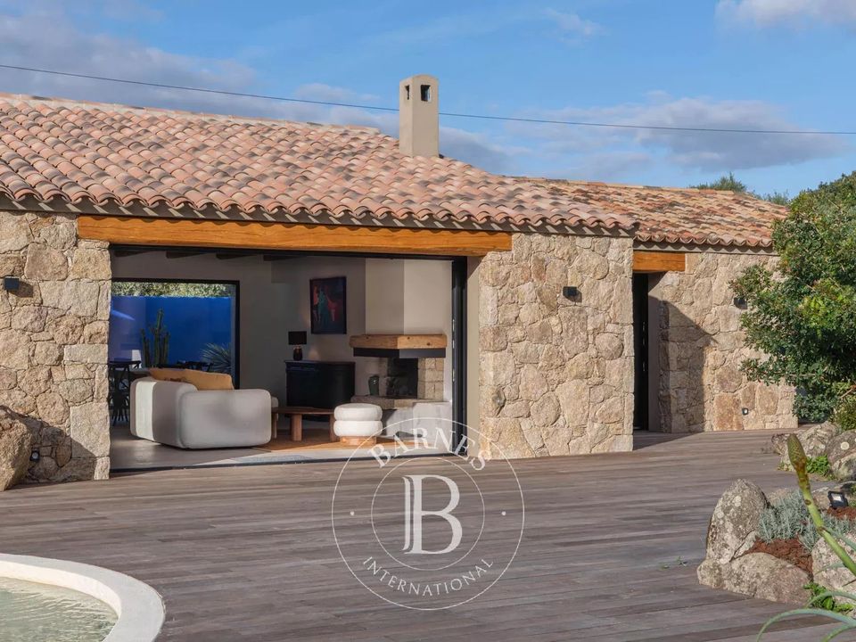 Villa i Sainte-Lucie de Porto-Vecchio, Corse-du-Sud - foto 1