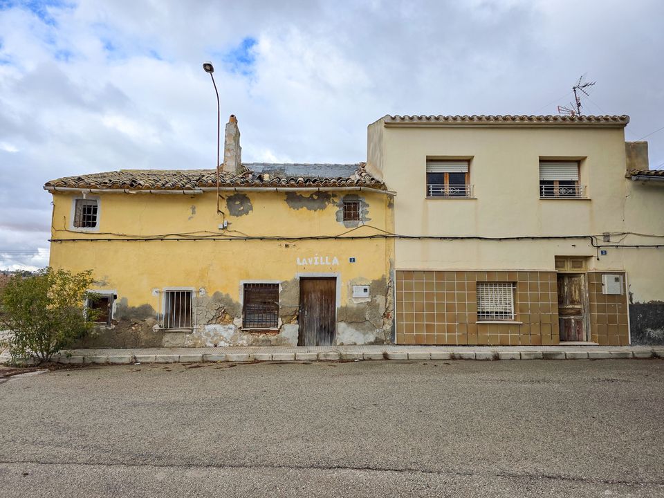 Landejendom i Pinoso, Alicante - foto 1