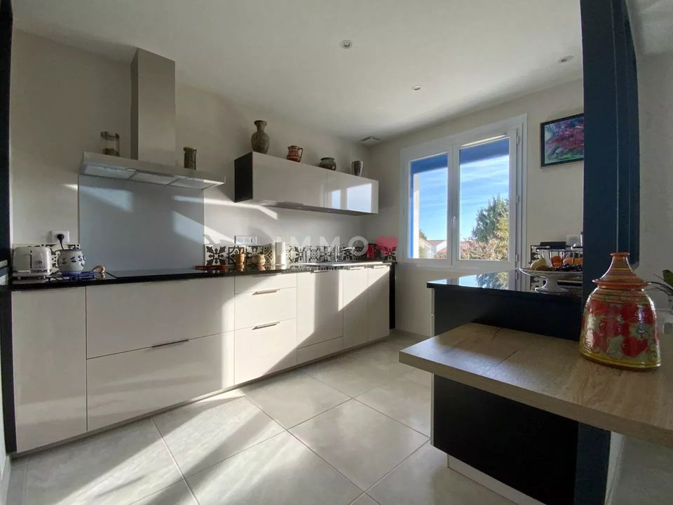 Villa i Saintes, Charente-Maritime - foto 2