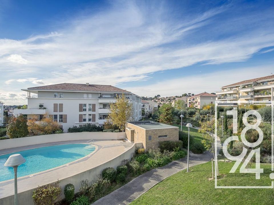Leilighet i Plan-de-Cuques, Bouches-du-Rhone - bilde 1