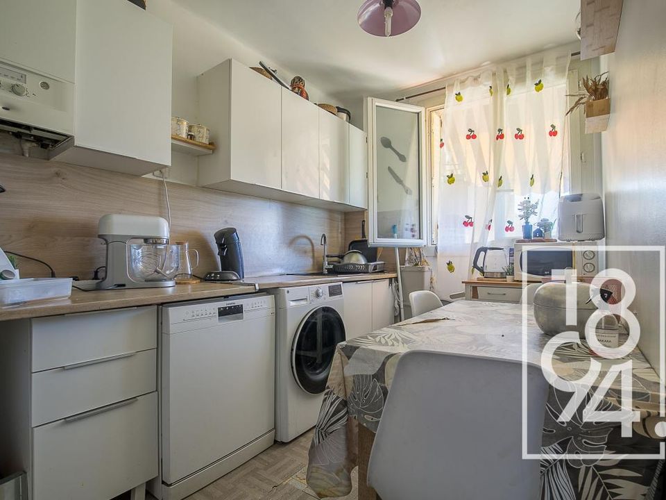 Lejlighed i Marseille, Bouches-du-Rhone - foto 4