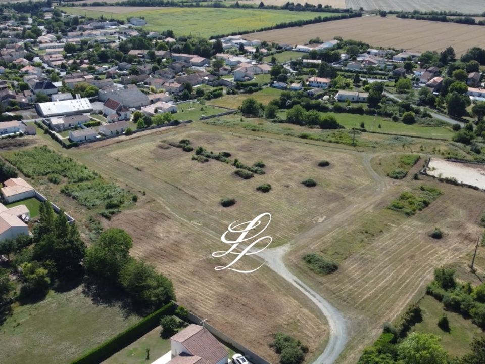 Terreno en Benet, Vendee - foto 5