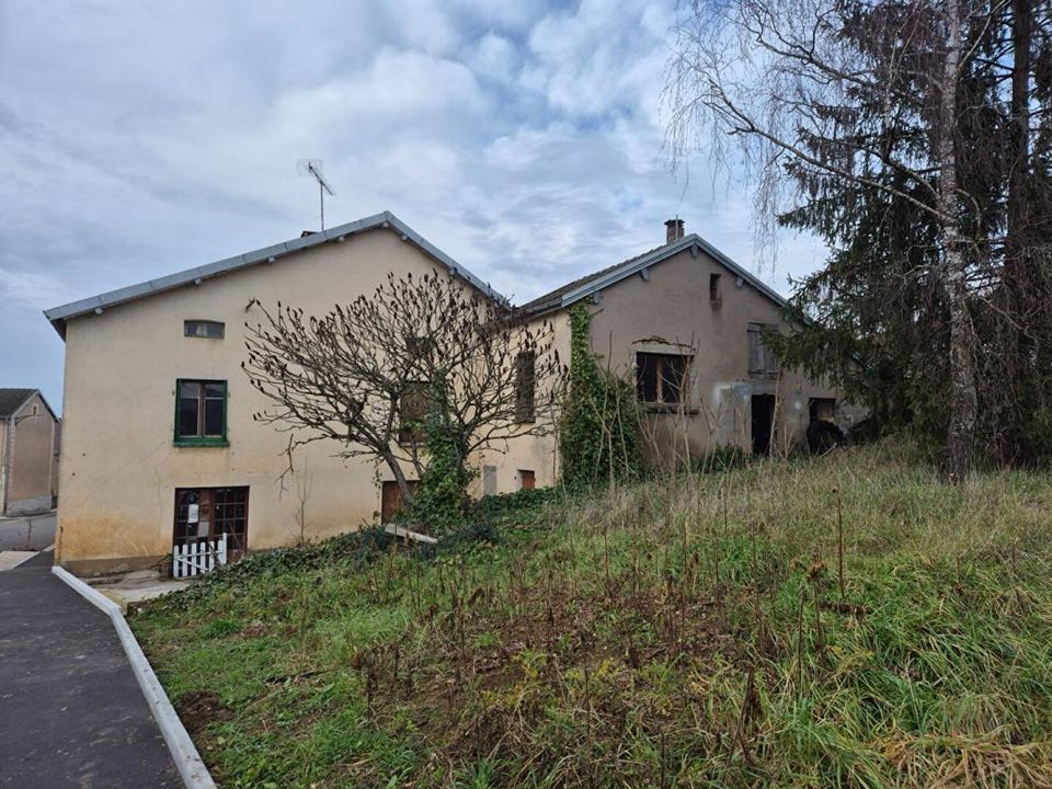 Landsbyhus i Fleurey-les-Faverney, Haute-Saone - foto 1