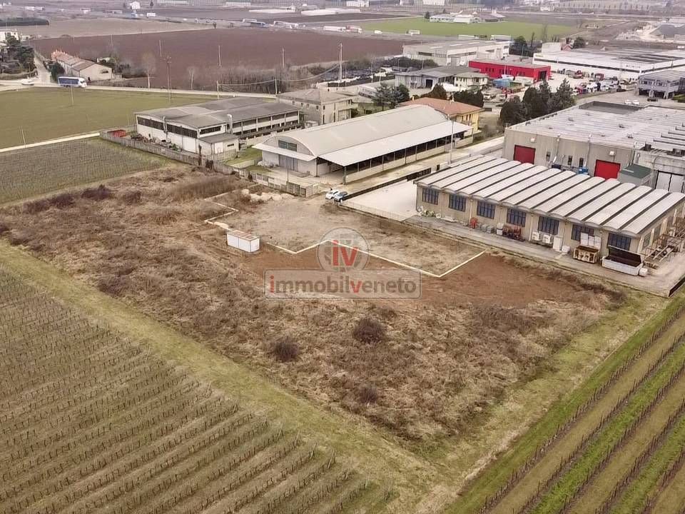 Helårsgrund i Montebello Vicentino, Vicenza - foto 3