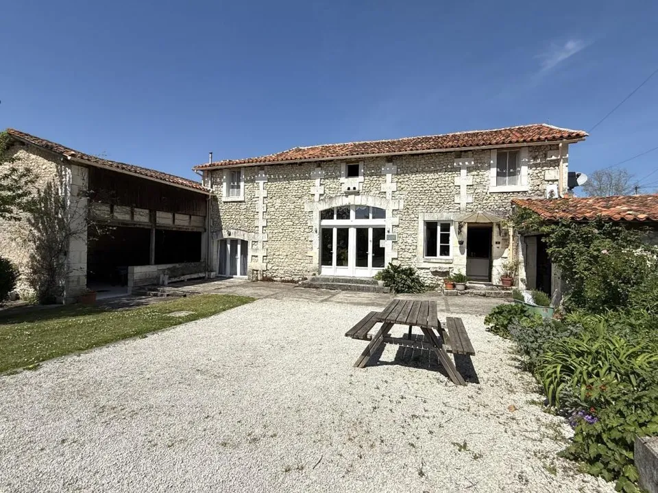 Villa i Nanteuil-Auriac-de-Bourzac, Dordogne - foto 2