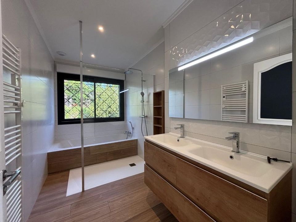 Villa in Pradines, Lot - photo 3