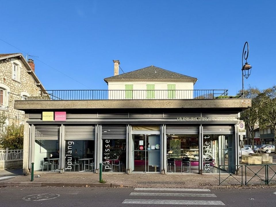 Erhvervsejendom i Figeac, Lot - foto 1