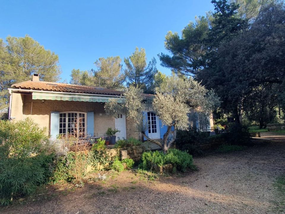 Villa i Grans, Bouches-du-Rhone - foto 1