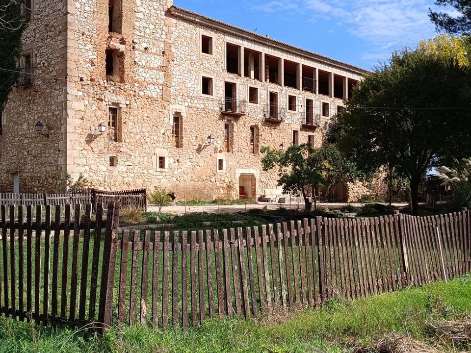Erhvervsejendom i Hita, Guadalajara - foto 2