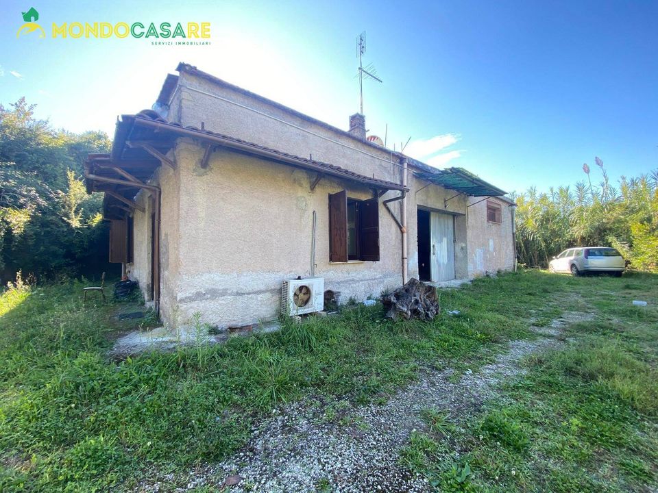 Erhvervsejendom i Palombara Sabina, Rome - foto 1