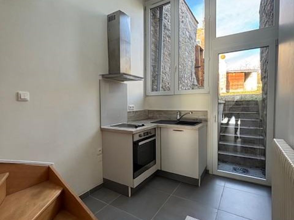 Byhus i Précy-sur-Oise, Oise - foto 1