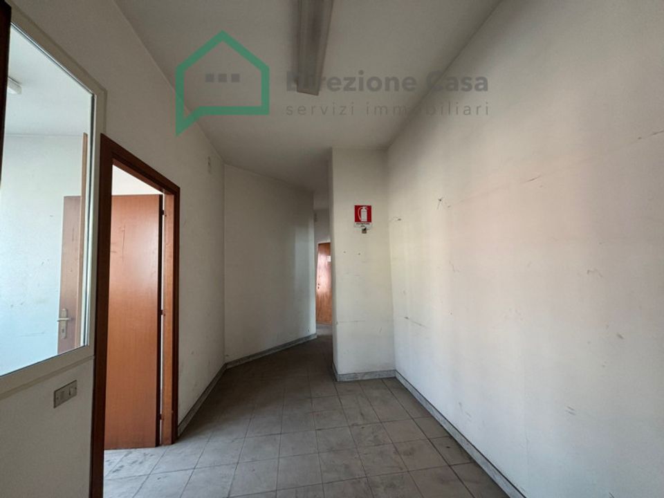 Erhvervsejendom i Naples, Naples - foto 3