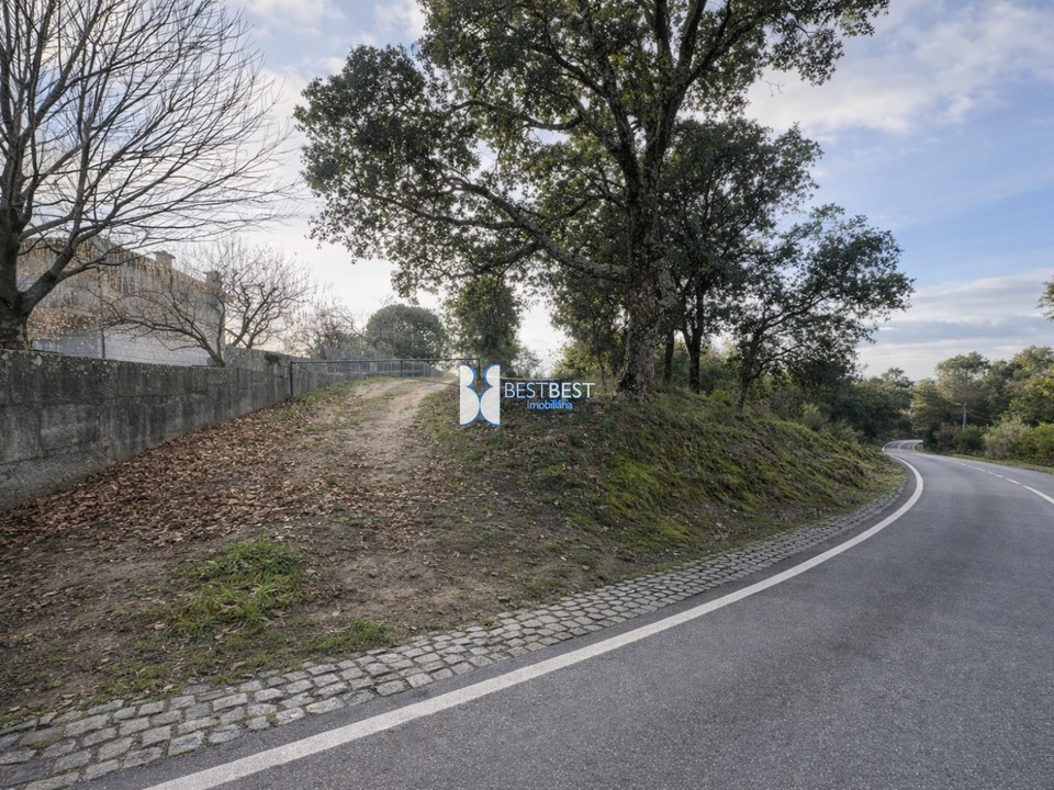 Helårsgrund i Santo Tirso, Porto - foto 2