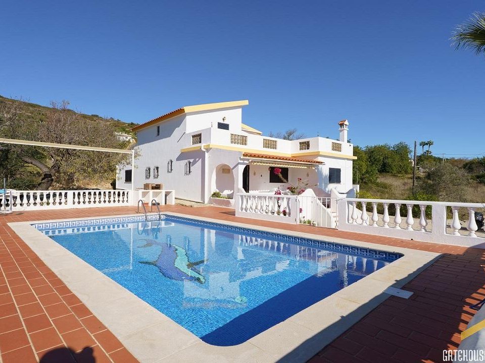 Villa i Santa Barbara de Nexe, Faro - foto 1