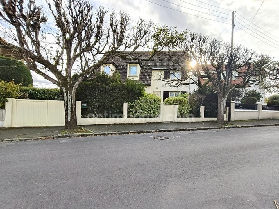 Villa i Savigny-sur-Orge, Essonne - foto 1