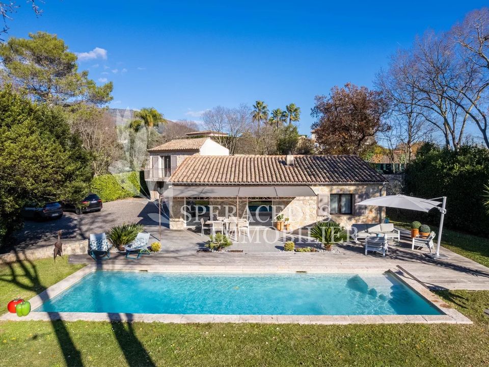 Villa i Grasse, Alpes-Maritimes - foto 1