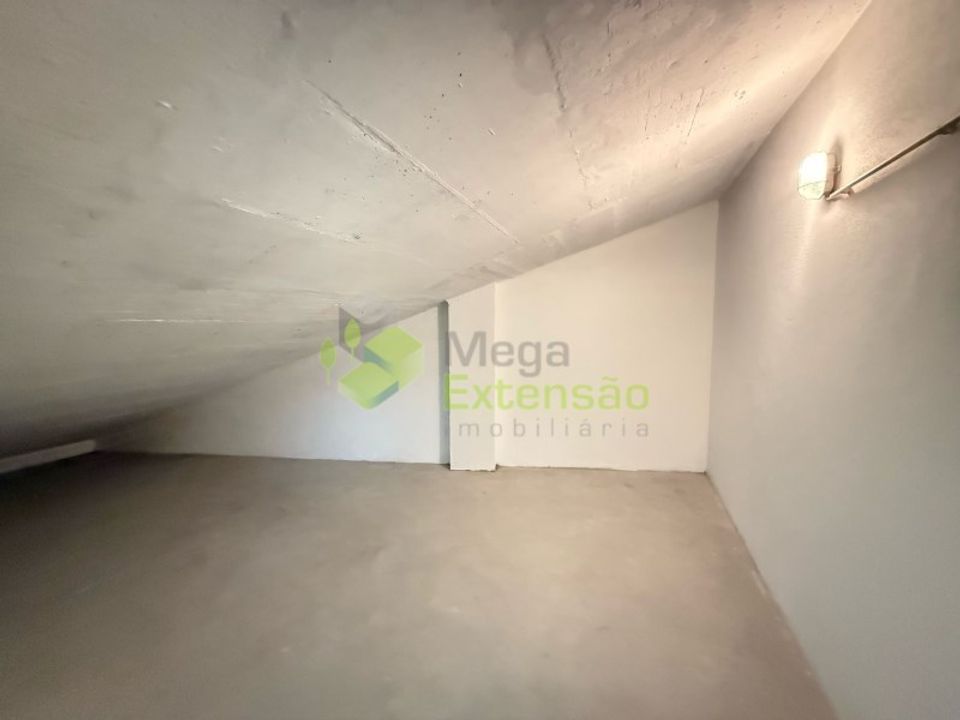 Erhvervsejendom i Cadaval, Lisbon - foto 1