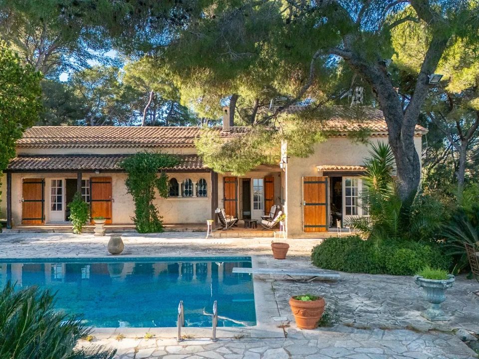 Villa i Vallauris, Alpes-Maritimes - foto 1