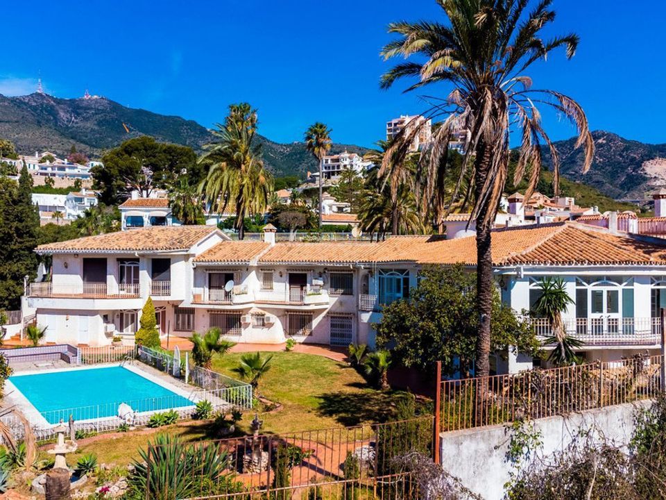 Villa i Benalmadena, Malaga - bilde 1