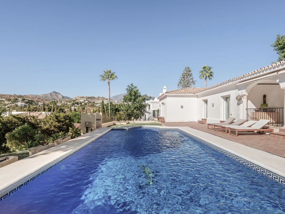 Villa i El Paraiso, Malaga - foto 5