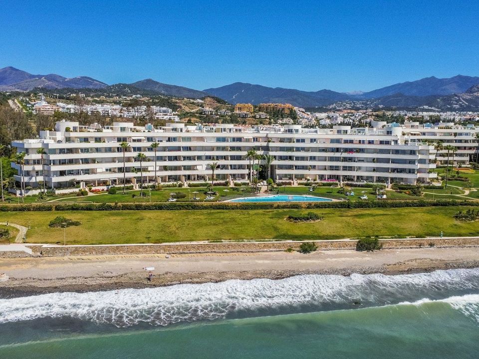 Lejlighed i Estepona, Malaga - foto 4
