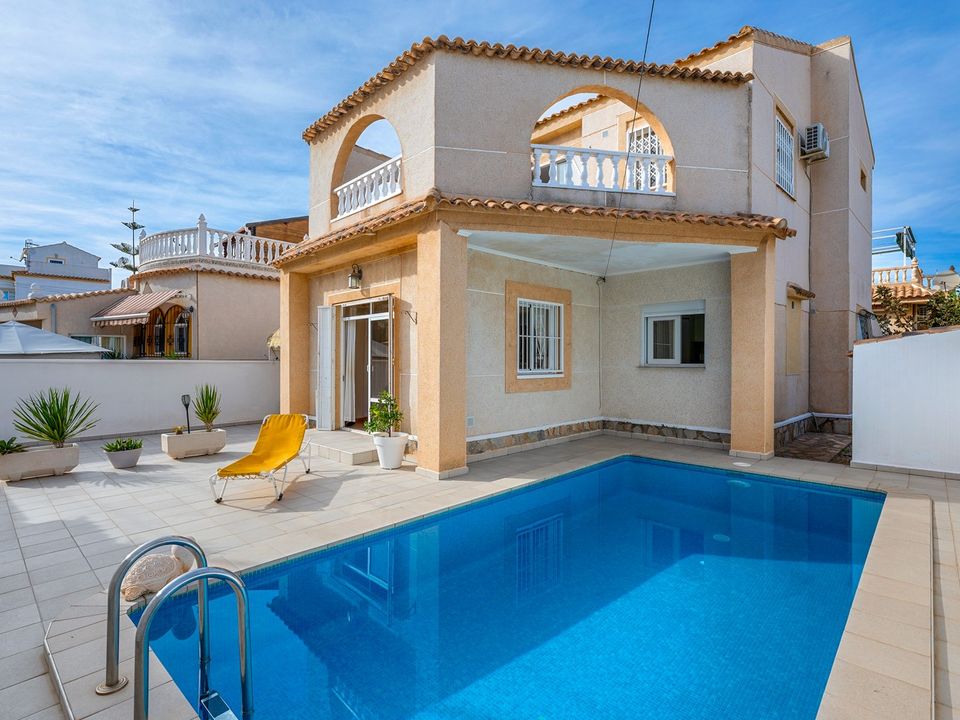 Villa i Orihuela Costa, Alicante - foto 1