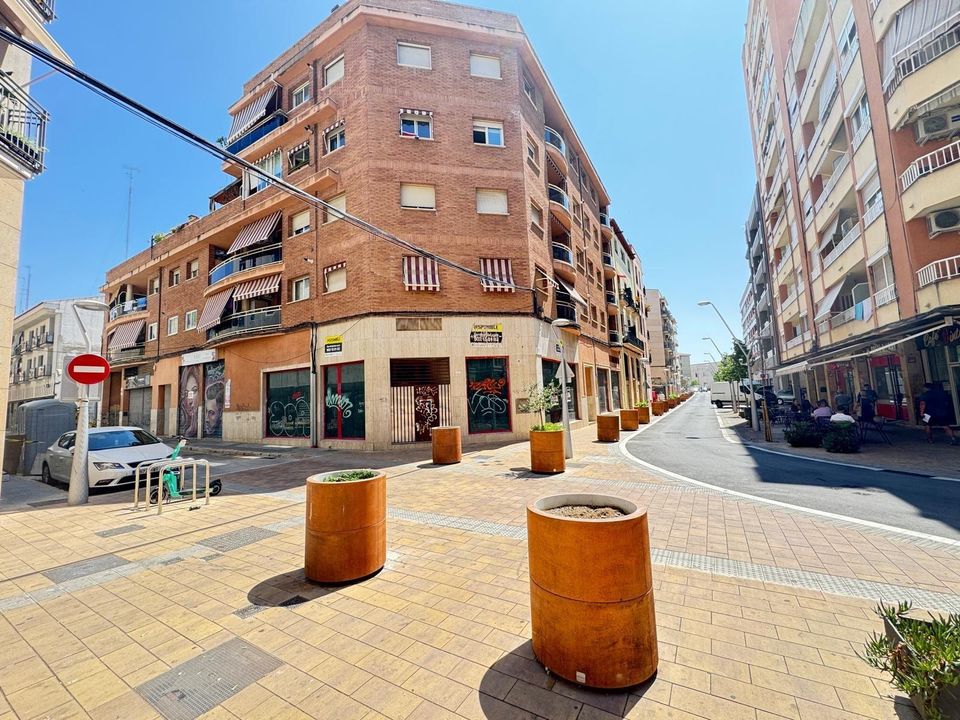 Erhvervsejendom i Tarragona, Tarragona - foto 1