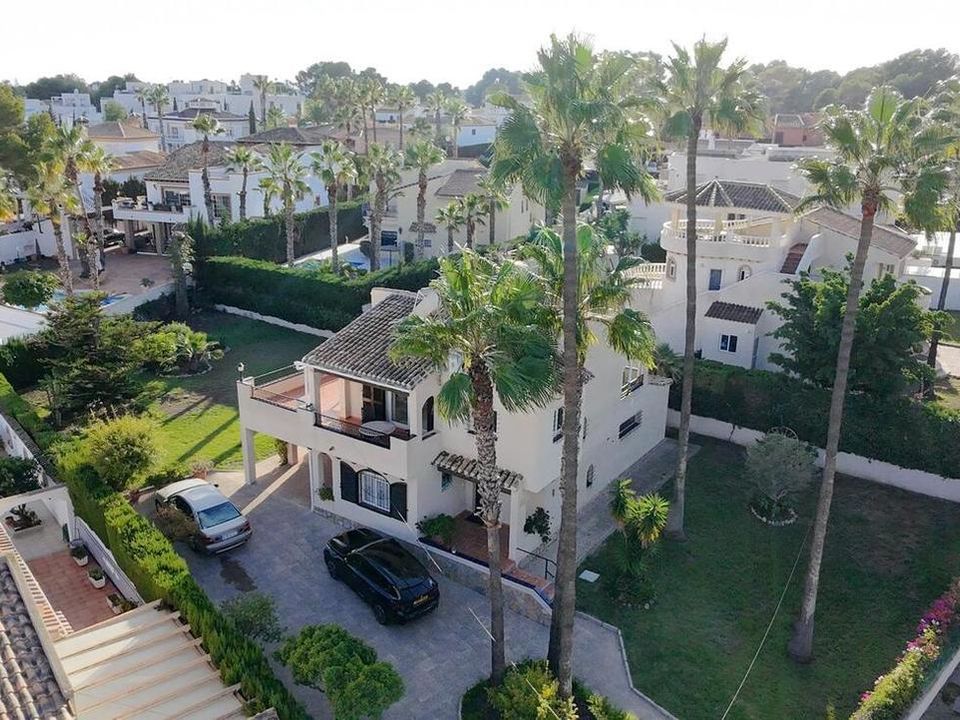 Villa i Villamartin, Alicante - foto 1