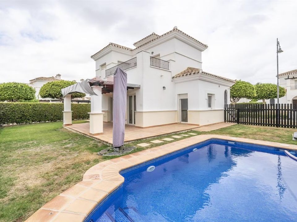 Villa i La Torre Golf Resort, Murcia - foto 1