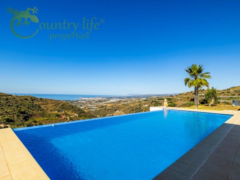 Villa i Sayalonga, Malaga - foto 4