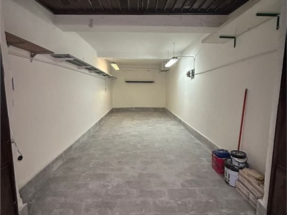 Parkeringsplads i Milan, Milan - foto 2