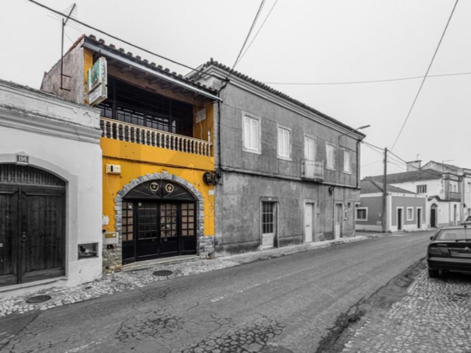 Erhvervsejendom i Alcanhoes, Santarem - foto 1