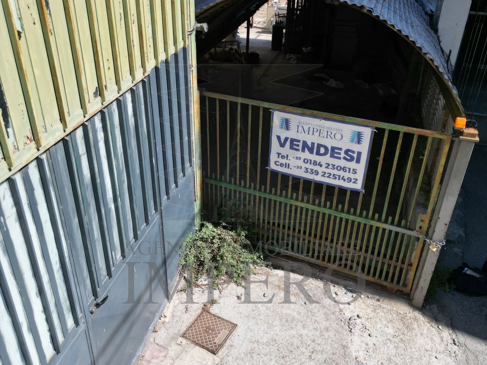 Erhvervsejendom i Camporosso, Imperia - foto 1