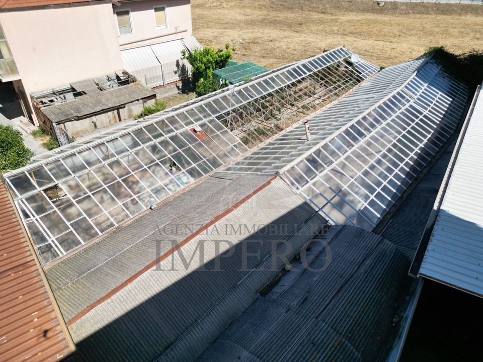 Erhvervsejendom i Camporosso, Imperia - foto 3