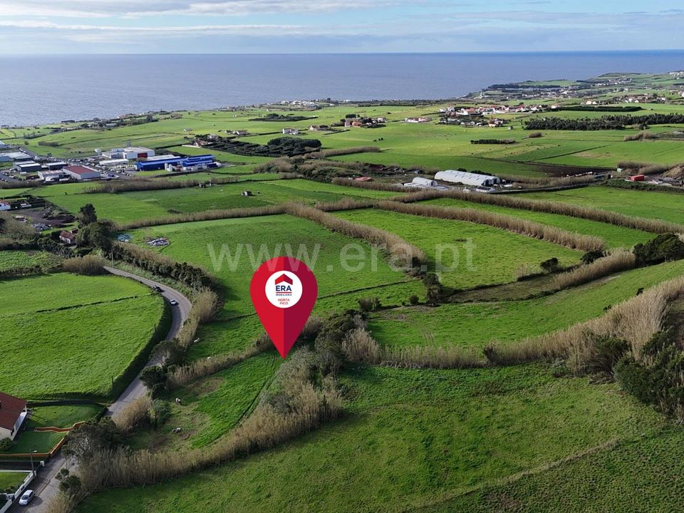 Terreno en Horta, Faial - foto 2