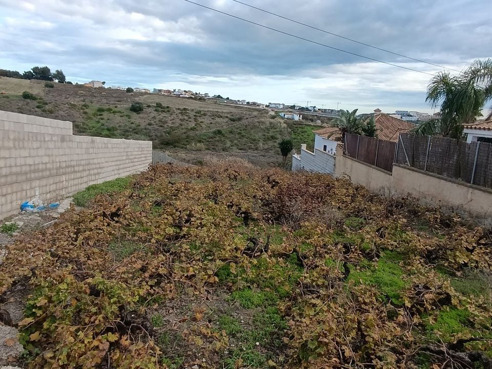 Helårsgrund i Manilva, Malaga - foto 2
