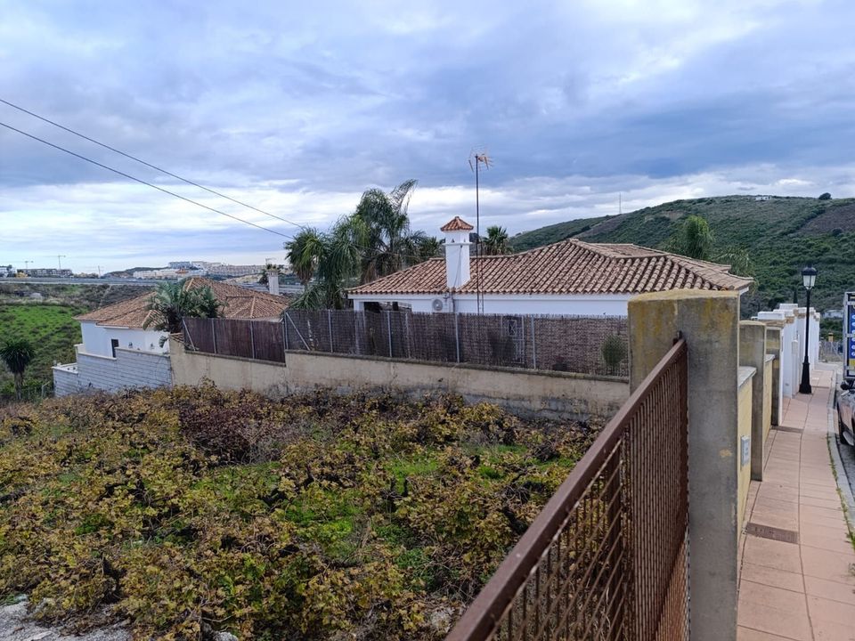 Helårsgrund i Manilva, Malaga - foto 3
