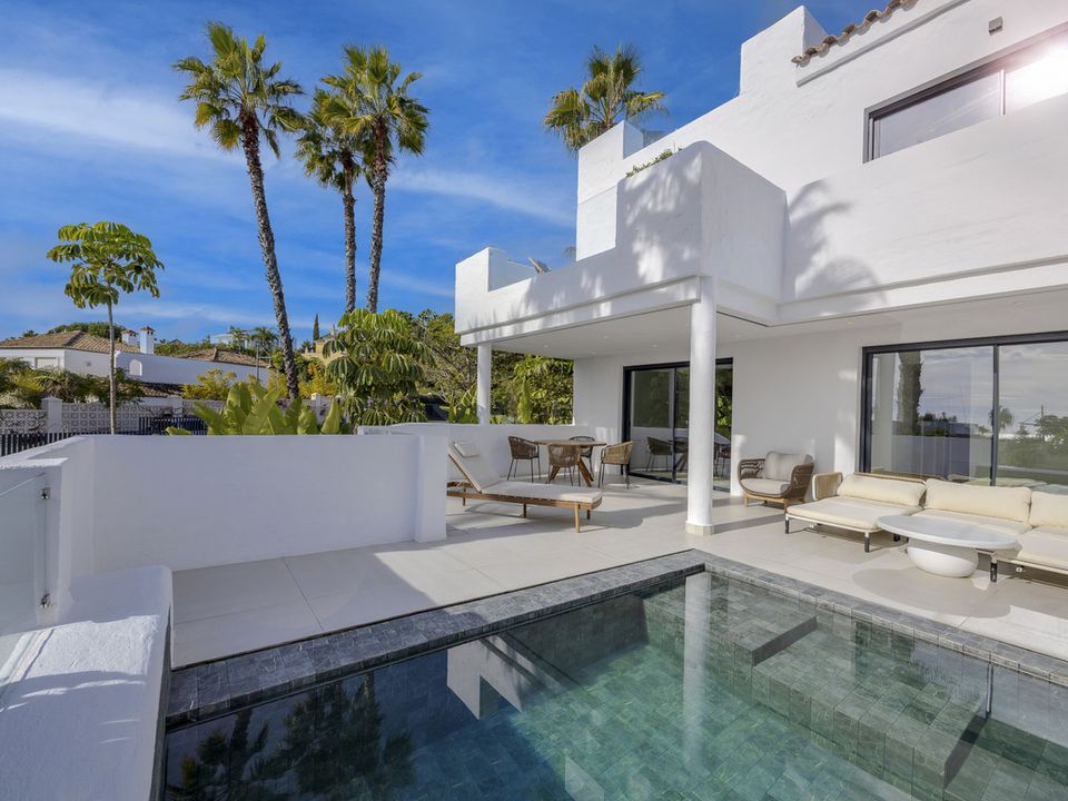 Byhus i El Paraiso, Malaga - foto 1